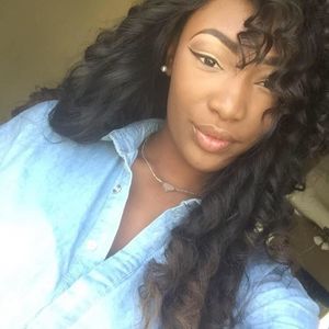 Meet your Posher, Gabrielle